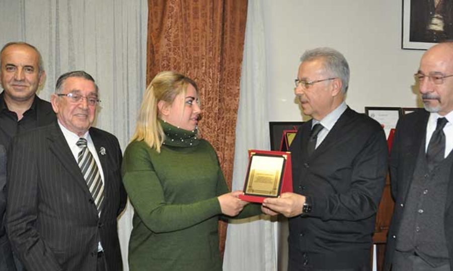 Gaziantep Yardım Vakfı’ndan Şizofreni Hastalarına Destek